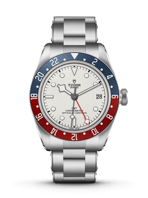 Accessible Alternatives to the Rolex 'Pepsi' GMT